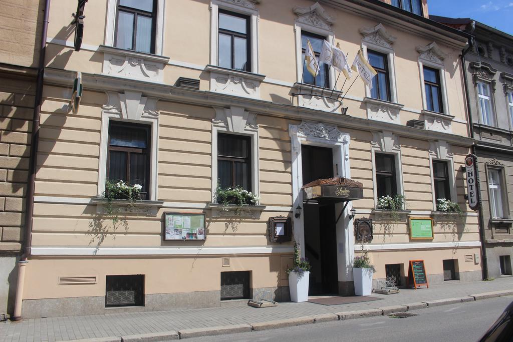 Hotel Amadeus Ceske Budejovice Buitenkant foto